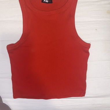 Red t-shirt TW S
