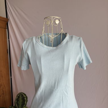 blaues T-Shirt nie getragen