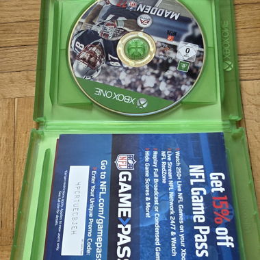 Madden NFL 17 Xbox One