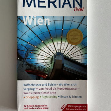 MERIAN live! Vienna Travel Guide