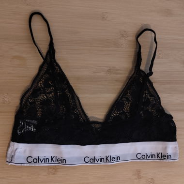 Calvin Klein Lace Bra Size M