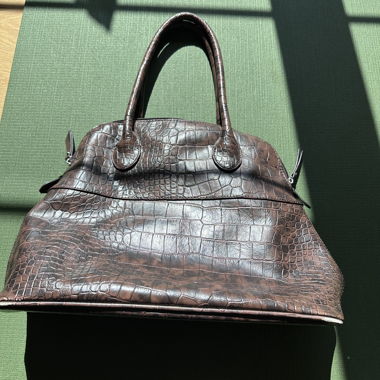 Dark brown leather bag