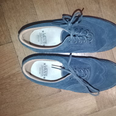 Blaue Vans Sneakers