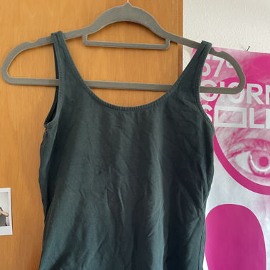 Grünes Body