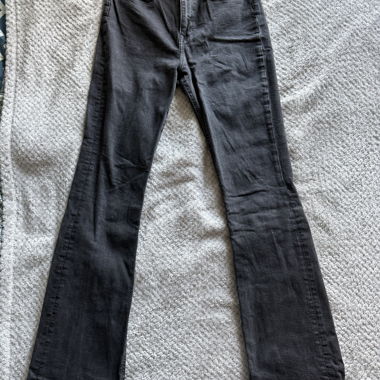 Flared Jeans