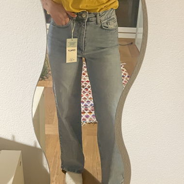 Jeans Juicy vita alta, gamba larga