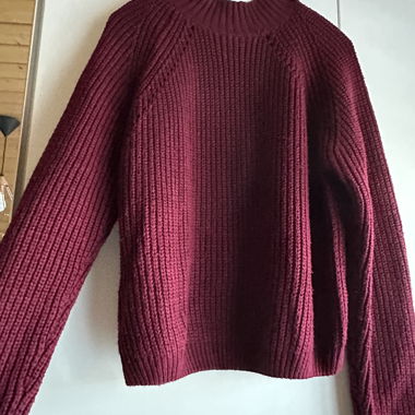 Pull en maille bordeaux XL