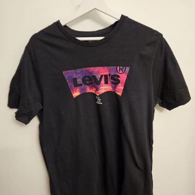T-Shirt Levi's