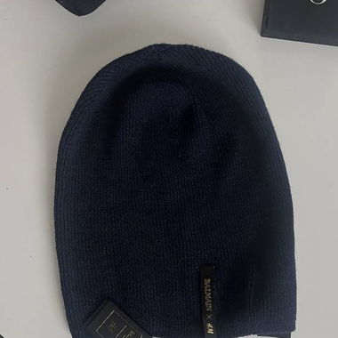 BALMAIN x H&M BEANIE