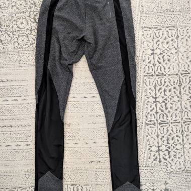 Leggings sportivi grigio e nero