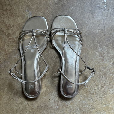 H&M Sandalen