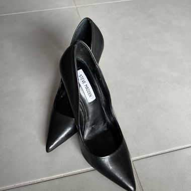 Hight-heeled  EVELYN-E PUMP BLACK LEATHER