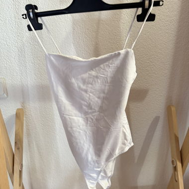 ZARA white body top S