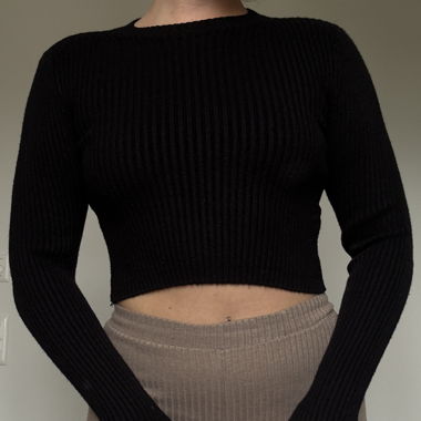 schwarzes Langarm Strick Crop Top