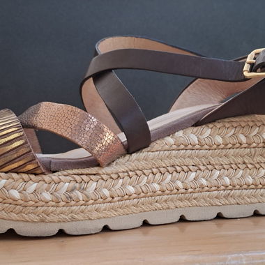 Sandali con zeppa Kanna Taglia 40