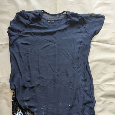 Élégante Robe Bleue à Sequins Taille 48.5