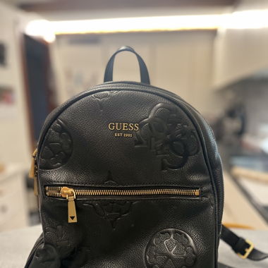Sac à dos GUESS noir en cuir 