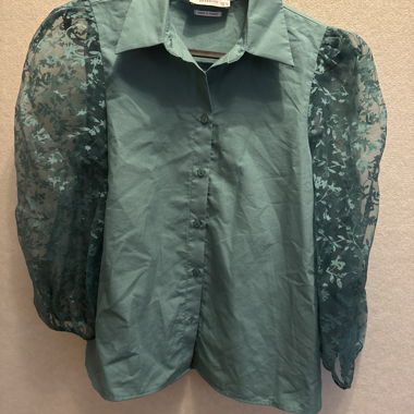 Türkise-Grünne Bluse mit Puffärmeln