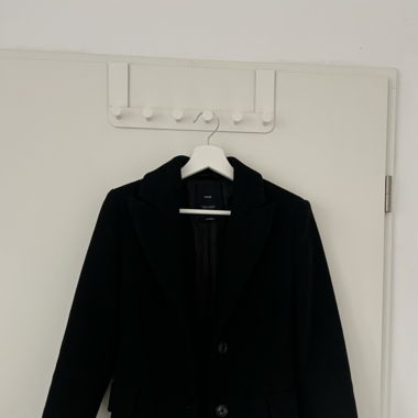 schwarzer Mango Mantel