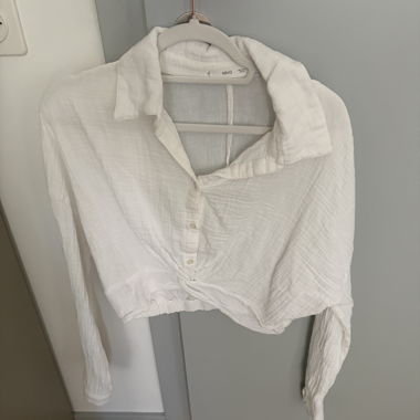 Blusa corta bianca in mussola