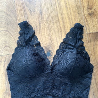 black lace bra
