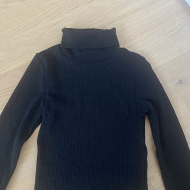 Rollkragen-Shirt