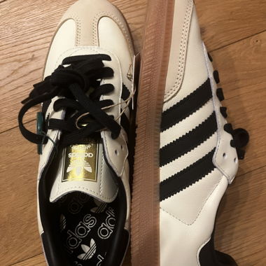 Adidas Samba Sneakers
