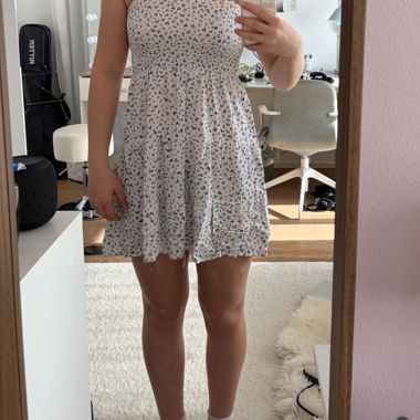 Geblümtes Sommerkleid