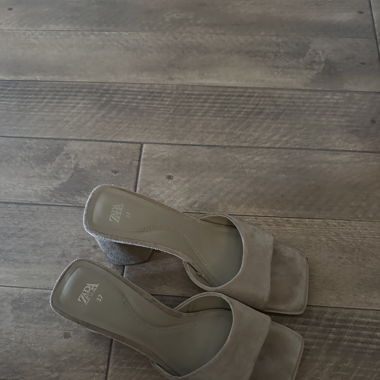 Zara heels