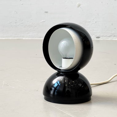 Lampada da tavolo di V. Magistretti per Artemide, 1960