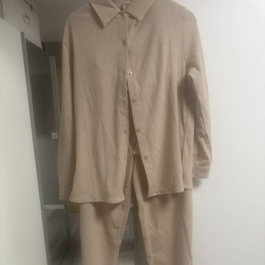 Two-piece set