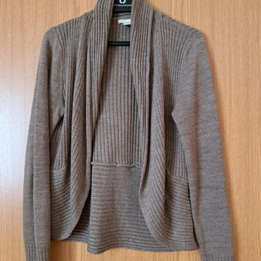 Jackette brune