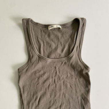 olive/dark green basic crop top