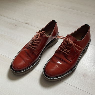 Scarpe Kickers rosse in vernice