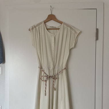 Sessun Kleid Creme 