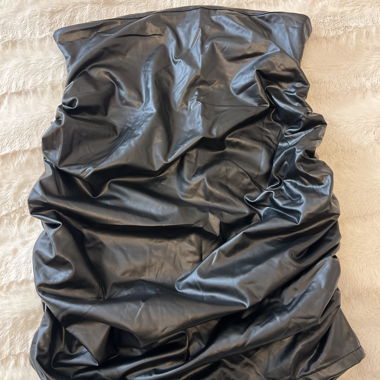 Jupe en cuir vegan