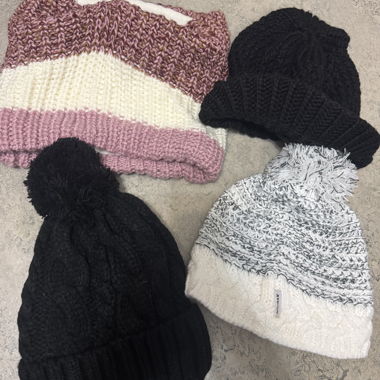 Bonnet et écharpe tricotés