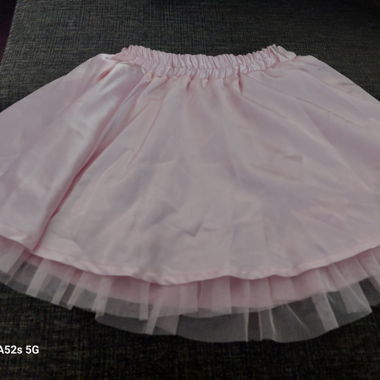 Pink skirt with tulle