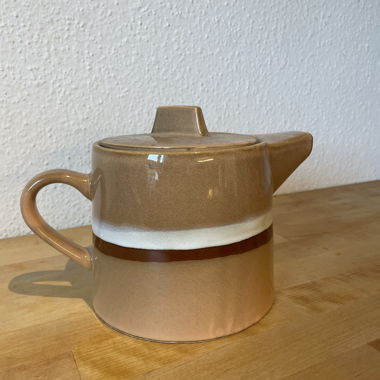 Retro Ceramic Tea Pot (HKLiving)