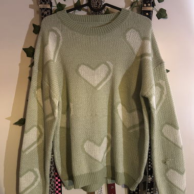 Cute, pastel green heart sweater
