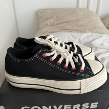 Converse All Star Sneakers