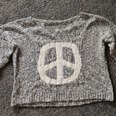 Peace sweater