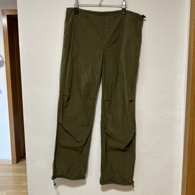 Parachutepants