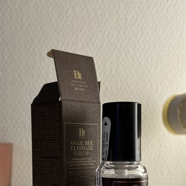 SNAIL BEE Ultimate Serum Plus