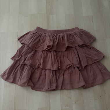 Ruusige Volants-Shorts