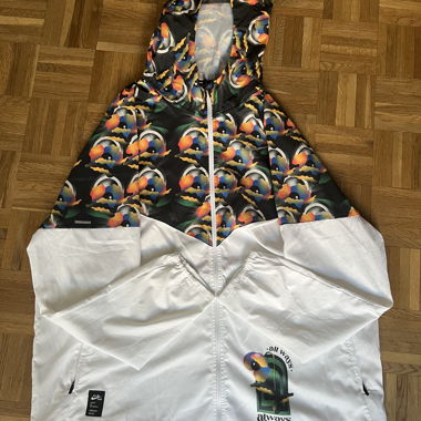 Nike Running Jacke x Jordan Moss