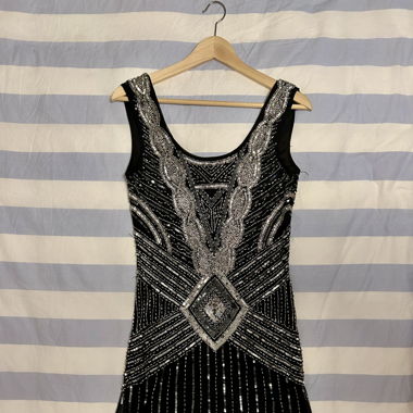Robe des années 20 avec sequins