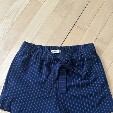 Stoffhose kurz
