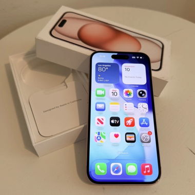 Apple iPhone 15 256GB entsperrt rosa