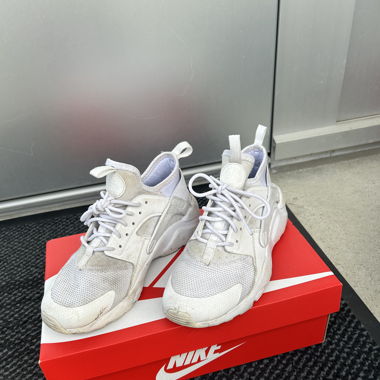 Nike Sneaker 